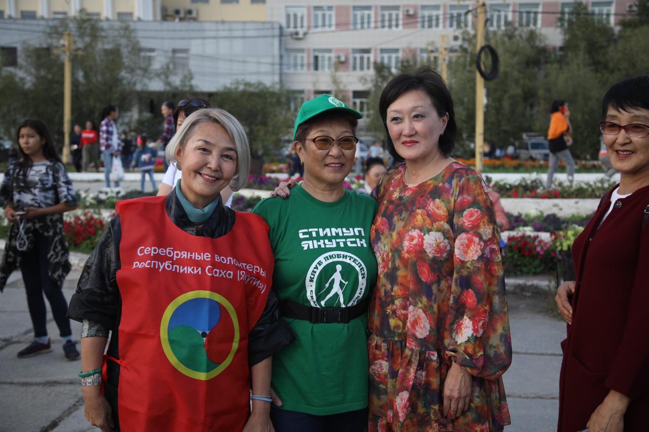 В Якутске торжественно открыли первый городской фестиваль «Золотая пора 60+»