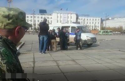 Задержание на площади Ленина в Якутске попало на видео