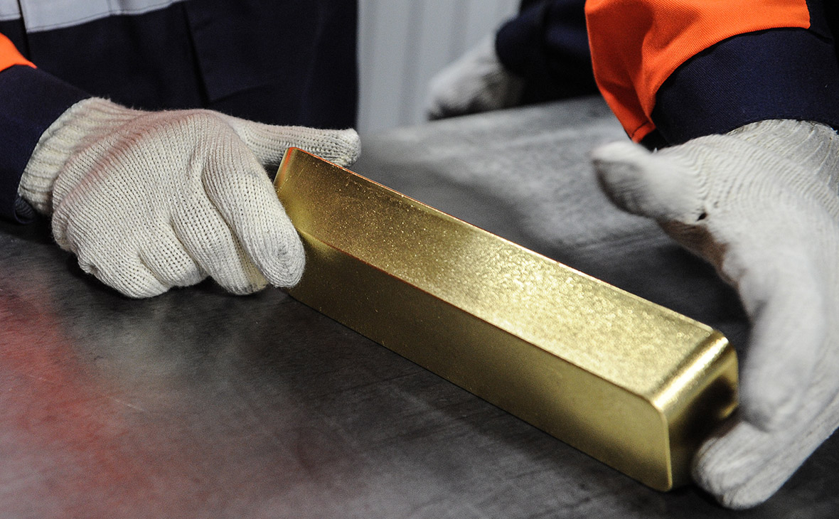 Полиция и ФСБ изъяли в Москве украденное якутское золото на 100 млн руб.