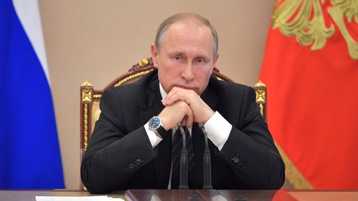 "Какие придурки так говорили?", - Владимир Путин удивился постановке вопроса (видео)