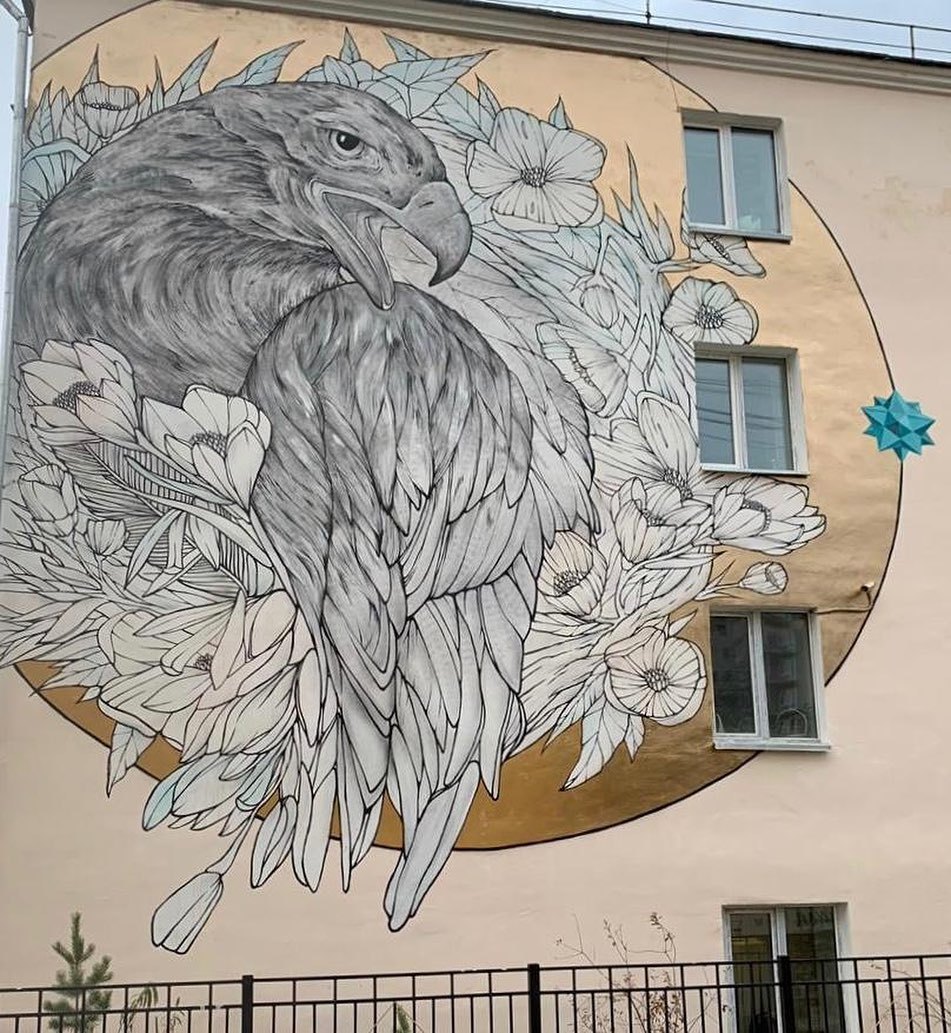 Айсен Николаев представил новый мурал в Якутске