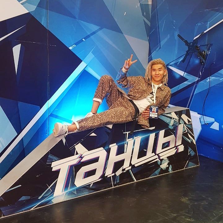 Якутский танцор прошел в "Танцы на ТНТ" (видео)