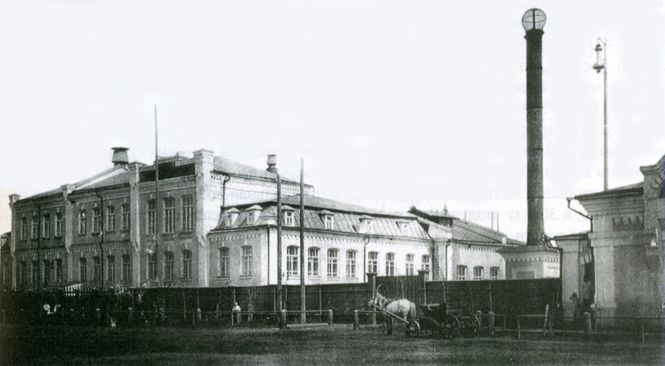 История одной фотографии. Не счесть запасов винных