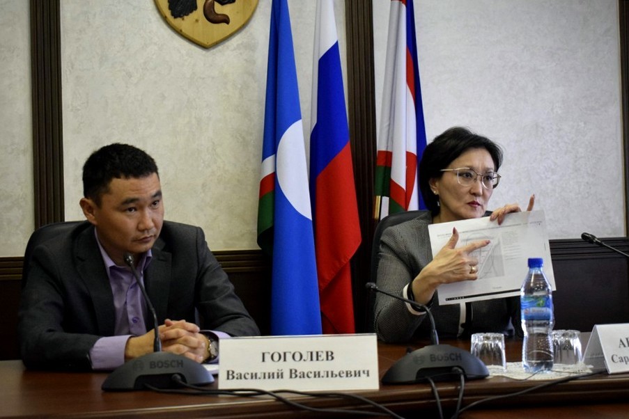 "Буду действовать так, как подсказывает сердце", - Сардана Авксентьева поручилась за экс-заммэра Василия  Гоголева