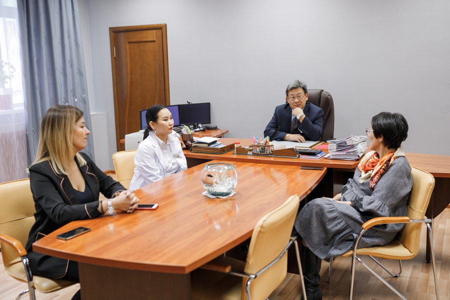 В Якутске продолжается прививочная кампания против гриппа