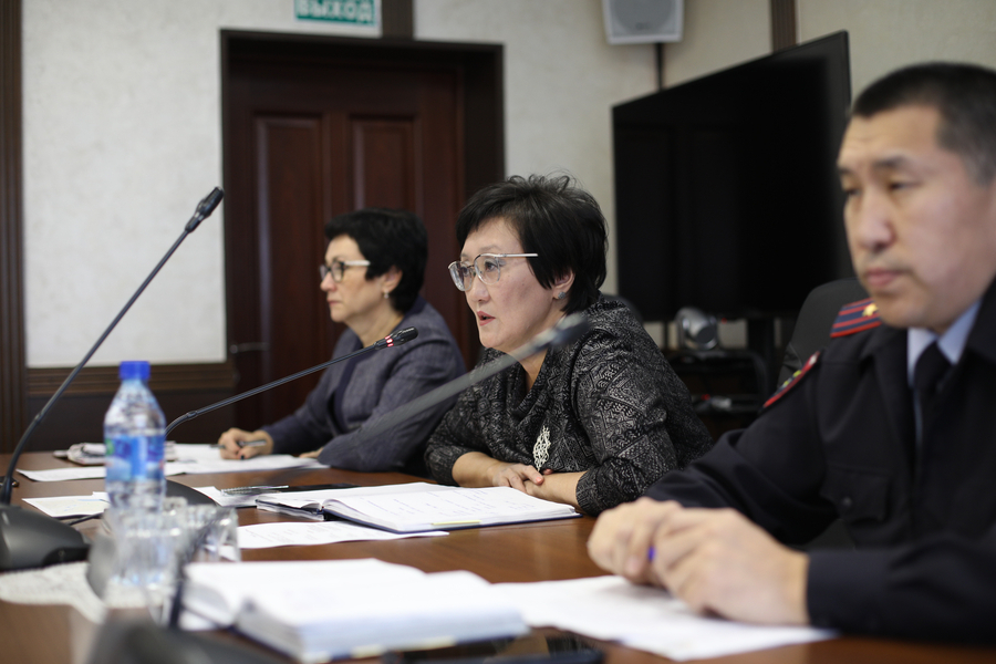 Сардана Авксентьева: «Повышения тарифа на автобусы не будет»