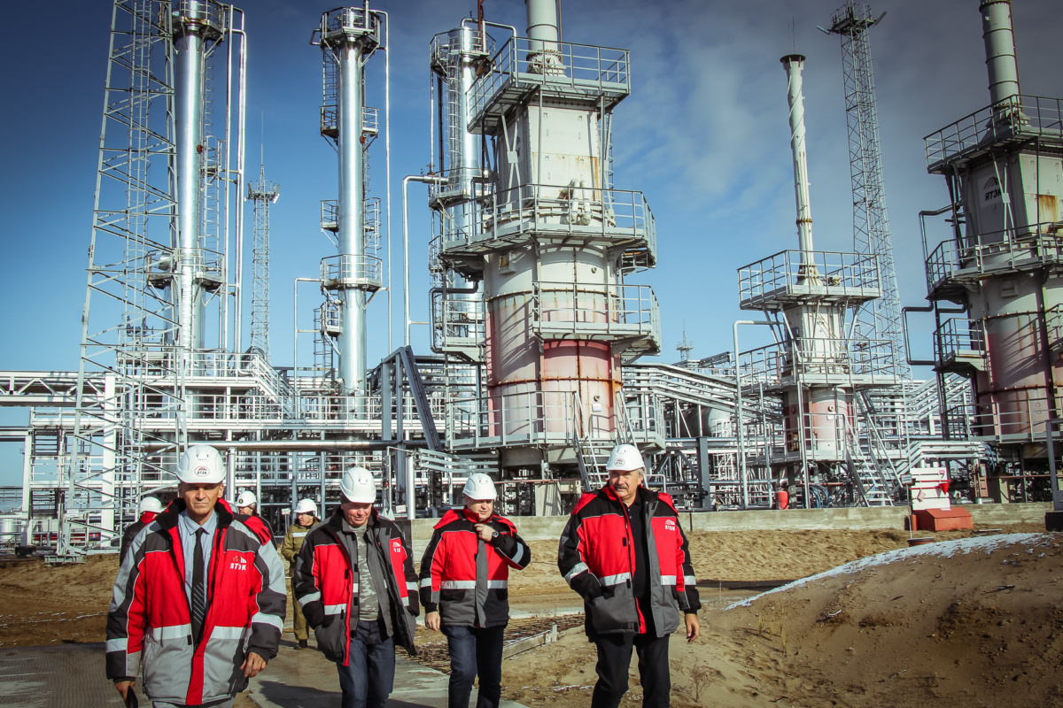 Новый руководитель ЯТЭК ознакомился с производственными и социальными объектами в Кысыл-Сыре