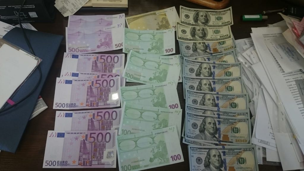 В Якутском СПИД-Центре прошли обыски (видео)