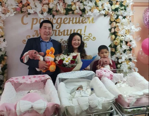 Минтруд Якутии поясняет: в Якутии с 2011 года социальные выплаты получили уже 11 семей