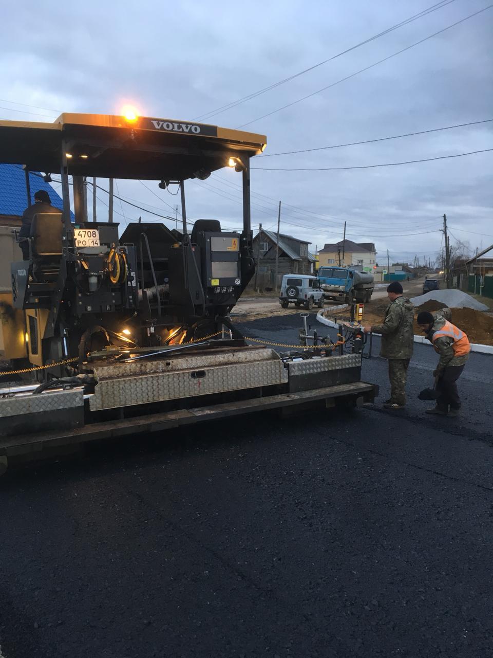 Завершено асфальтирование Хатын-Юряхского шоссе, на очереди – ул. Чайковского и Ларионова