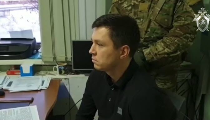 Видеофакт: задержание сотрудника миграционного управления МВД по Якутии