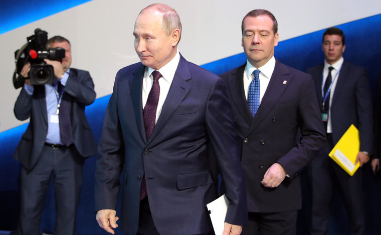 Путин и Медведев отреагировали на страхи региональных элит