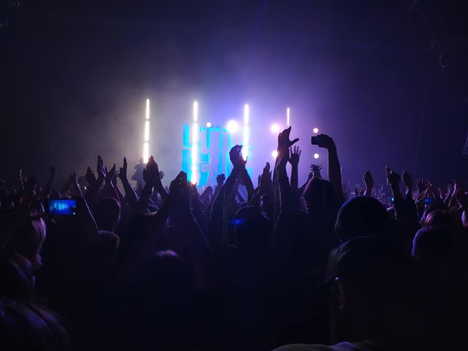 Как это было: В Якутске прошел концерт "Little Big" (видео)