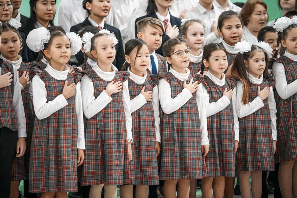 "Может, в текст указа закралась ошибка?". Якутяне поделились мнением об исполнении гимна России в школах