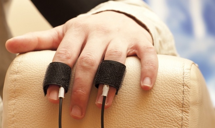 «Детектор лжи» уличил подругу потерпевшей в краже