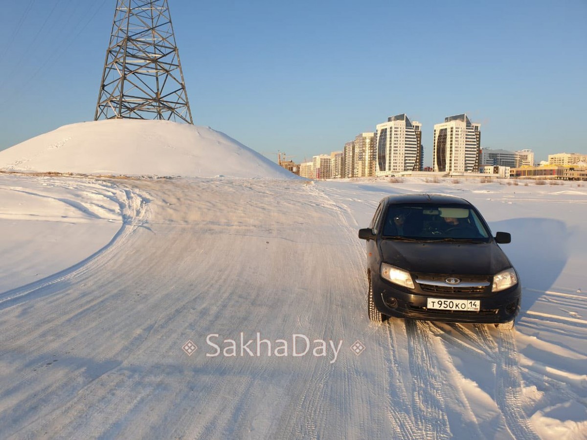 На ледовой переправе в Якутске установили камеры видеофиксации