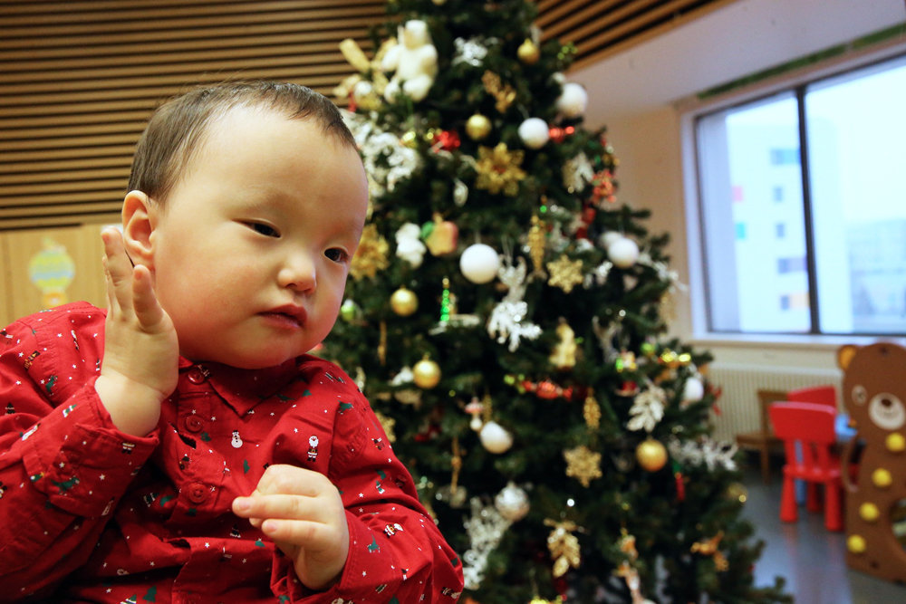 Будущая приемная мать отказалась от малыша прямо в аэропорту Якутска