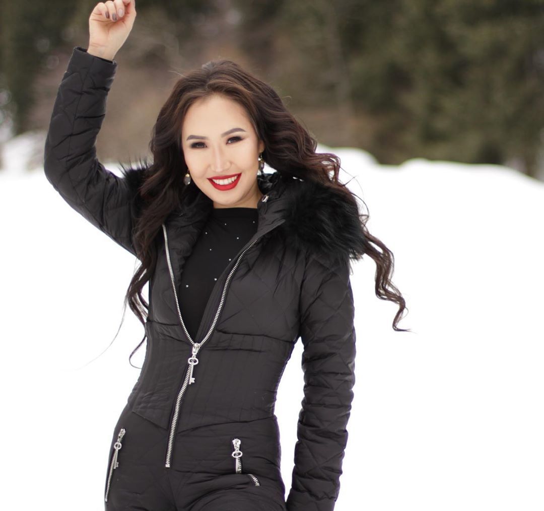 "Появилась куча хейтеров, и это земляки", - Любовь Миронова, вошедшая в двадцатку самых красивых женщин мира