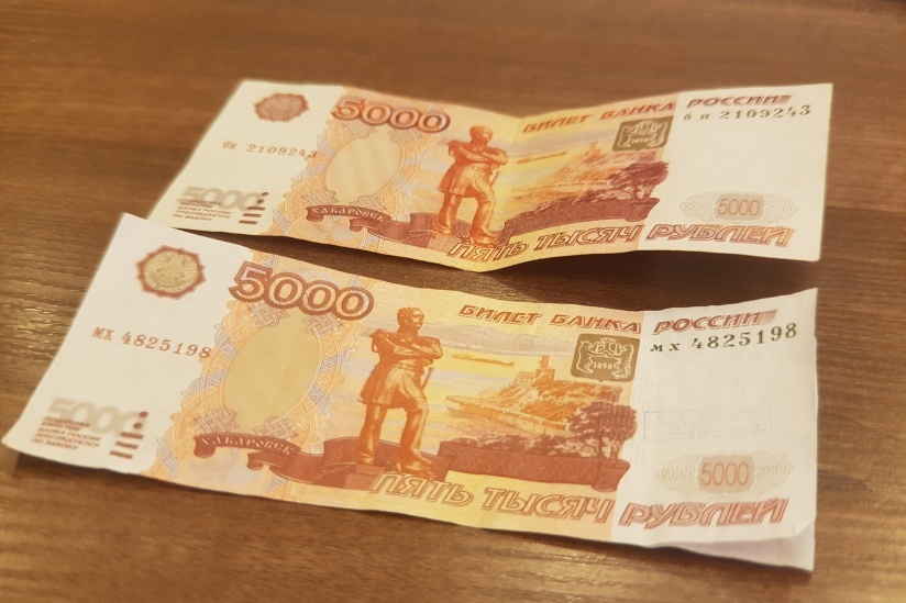 Группа якутян расплачивалась в магазинах Якутска и Жатая поддельными купюрами