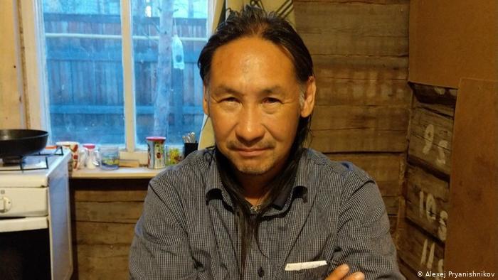 СК Якутии не стал возбуждать уголовное дело против Шамана Габышева из Якутии и вернул ему меч