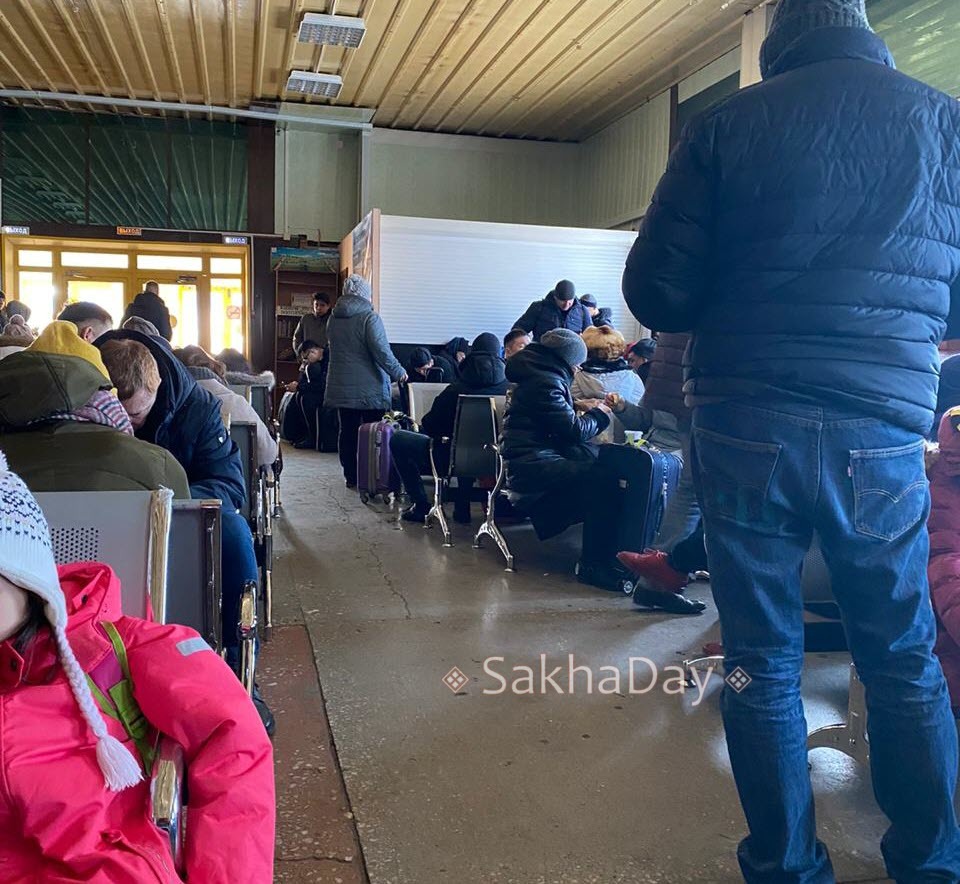 Видеофакт: Самолет S7, летевший из Москвы в Якутск, из-за тумана отправился в Чульман