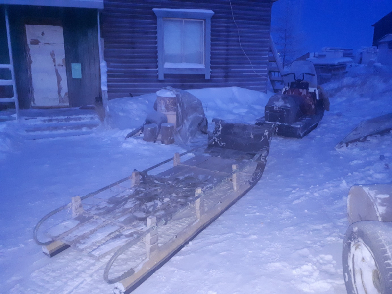 Пятикратно судимый  ревнивец  насильно удерживал двоих мужчин и избивал их гвоздодером