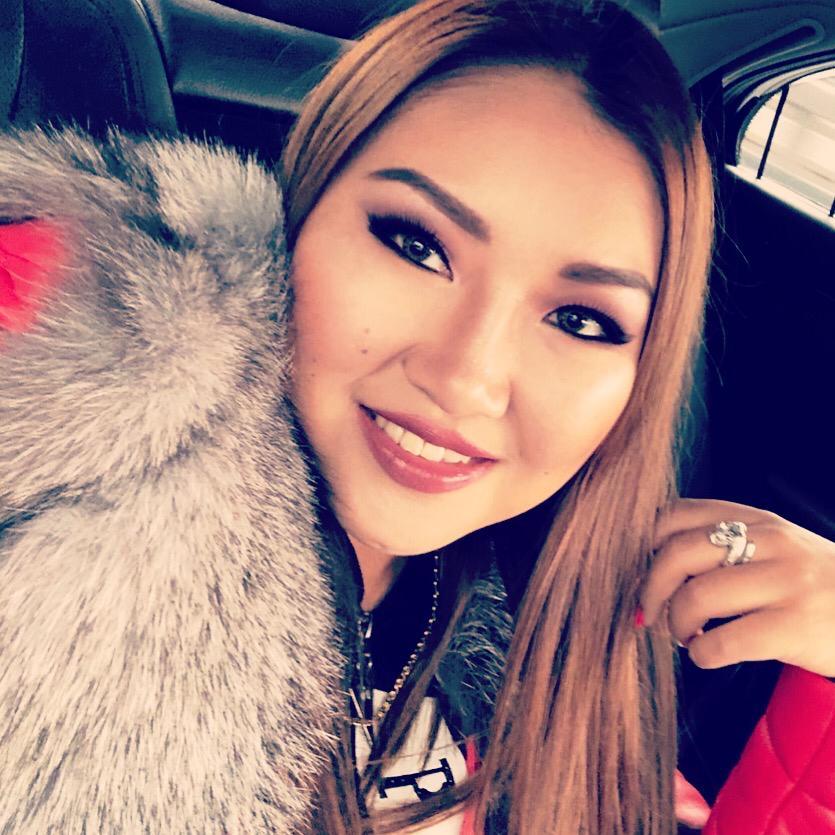 Экстрасенса, гадающего в Доме Арчы, заподозрили в мошенничестве