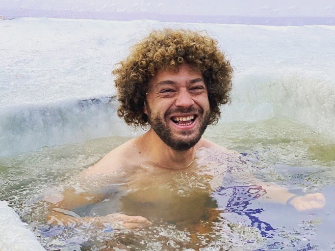 Илья Варламов* искупался с моржами в Лене