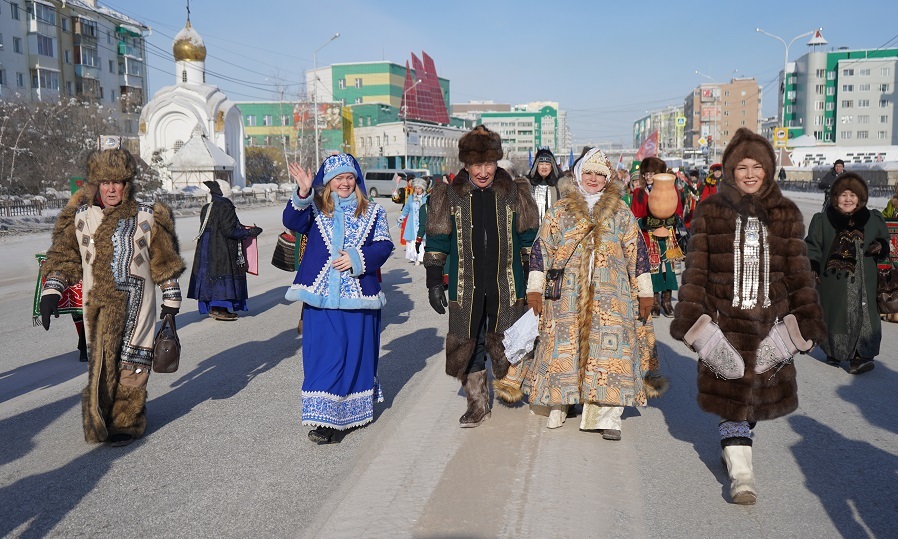 День народного мастера в Якутии отметили праздничным шествием