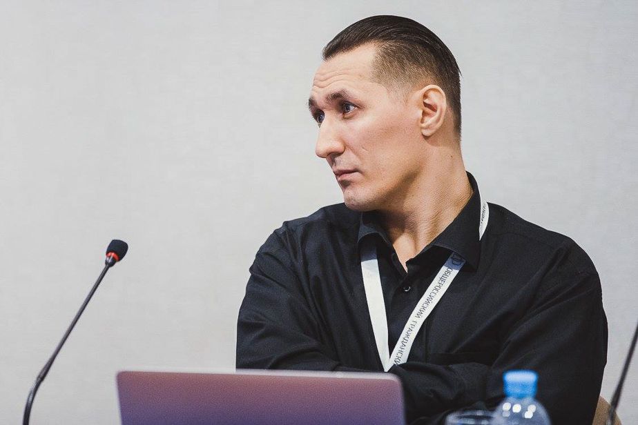 Виталий Обедин о продаже "Якутска Вечернего"