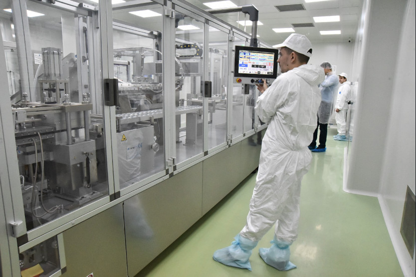 В Новосибирск отправлены еще пять предварительно положительных проб на коронавирус из Якутии