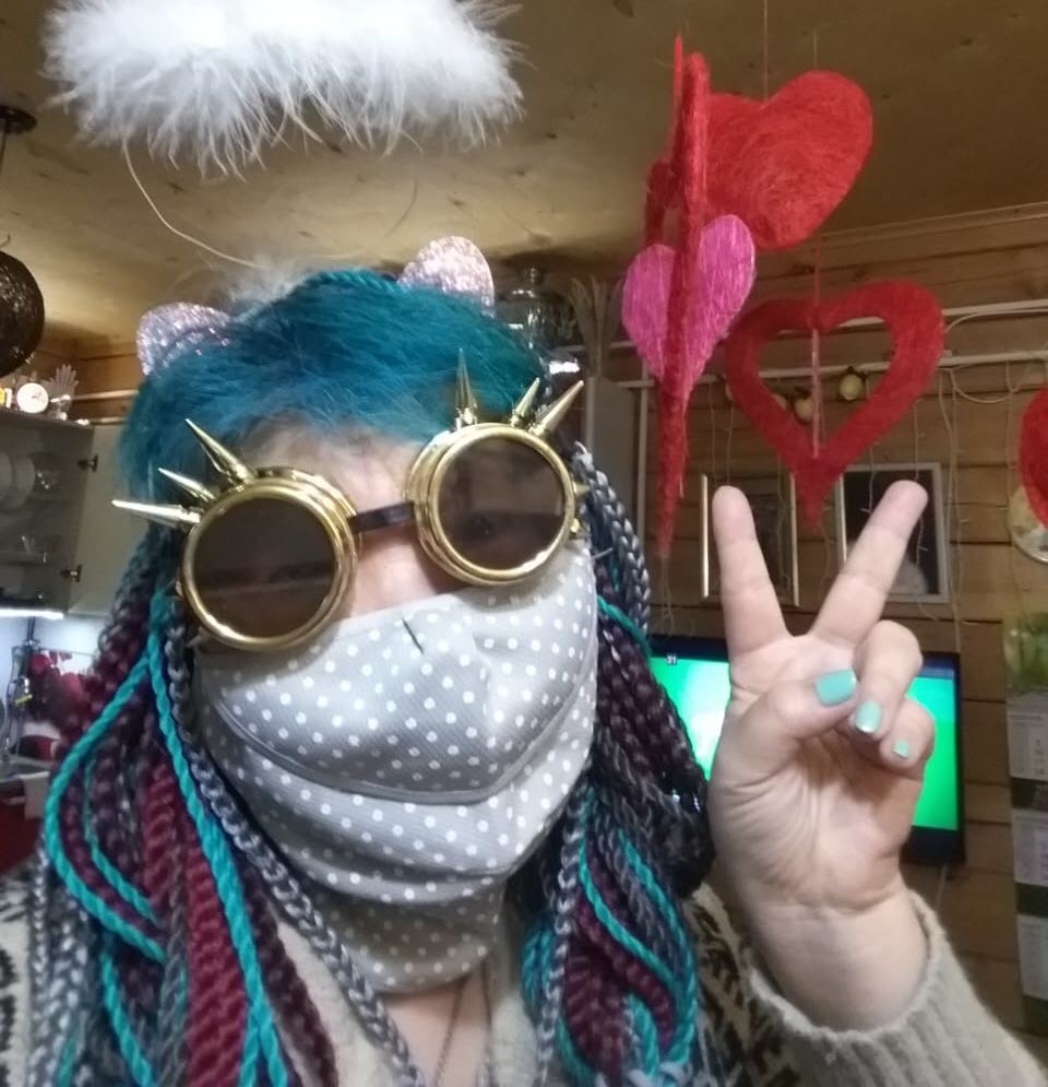 Как отсидеться дома с пользой? Якутяне рассказали, чем будут  заниматься во время карантина