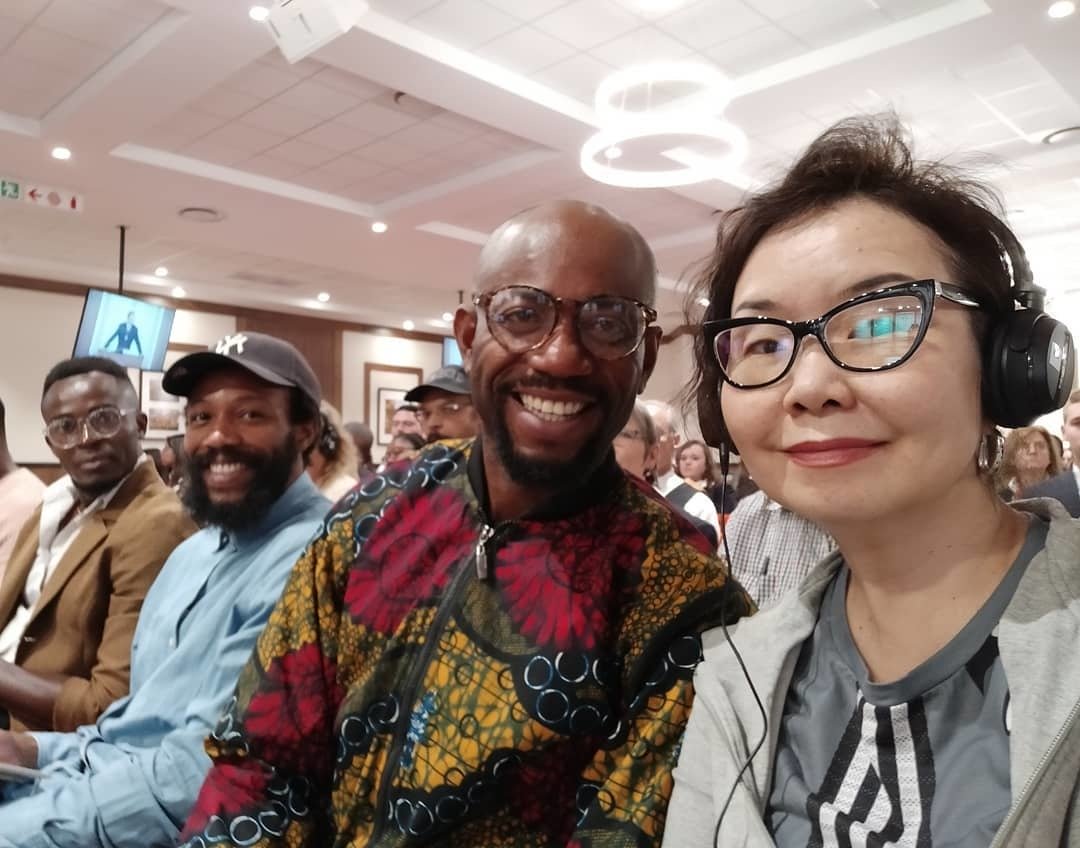 Яна Угарова застряла в Африке