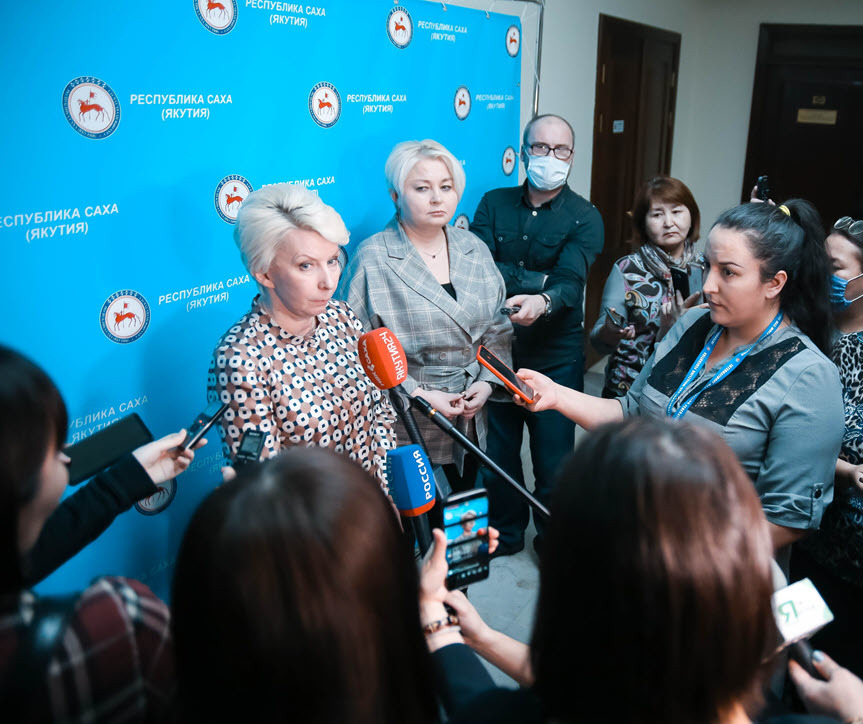 "Ситуация с медицинскими масками соответствует в целом мировой тенденции", - оперативный штаб