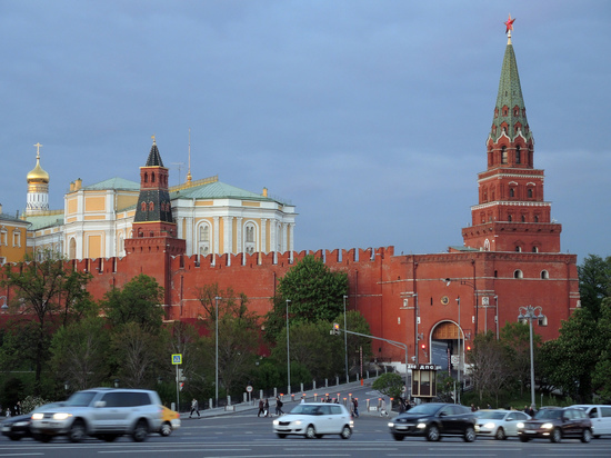 Кремль призвал регионы готовиться к неблагоприятным сценариям