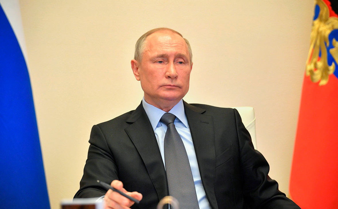 Владимир Путин объявил нерабочими днями неделю с 30 по 7 ноября включительно