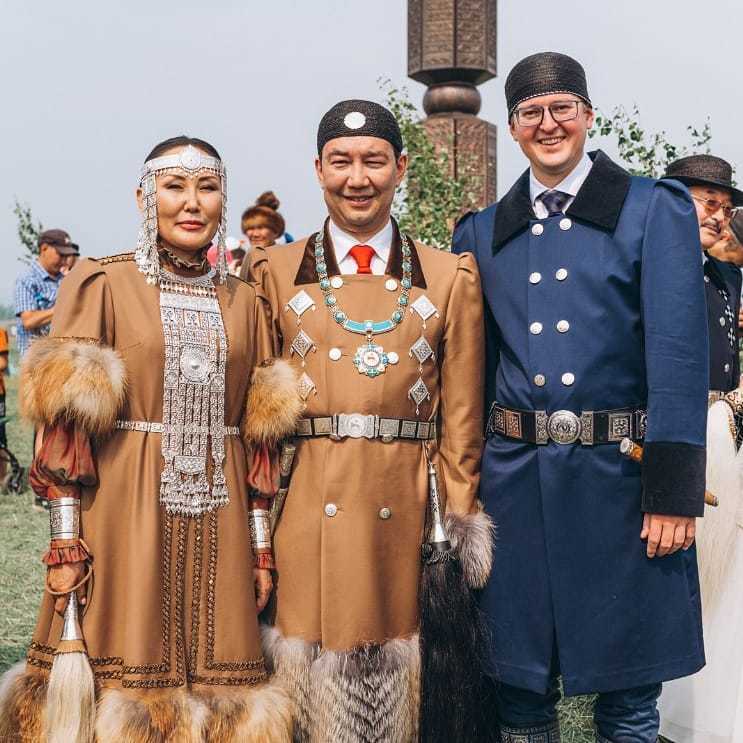 "Мы с Владимиром Солодовым за эти два года крепко сработались и еше больше сдружились", - Айсен Николаев