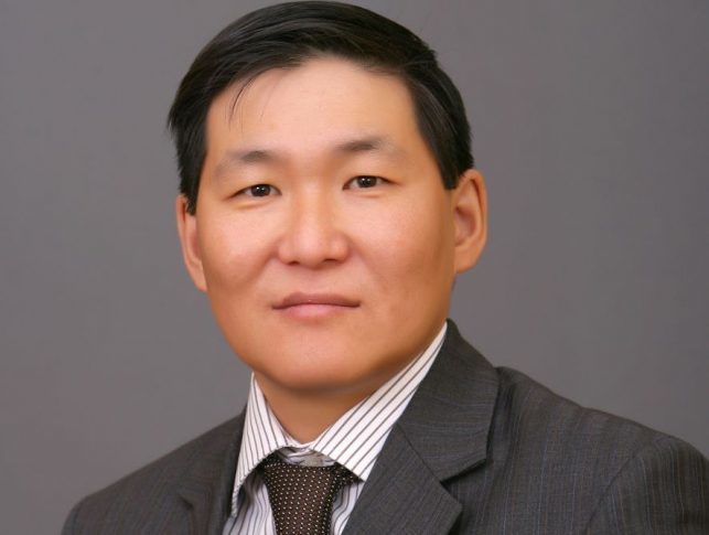 "Якутия перешла на кризисный менеджмент",  - Михаил Слепцов