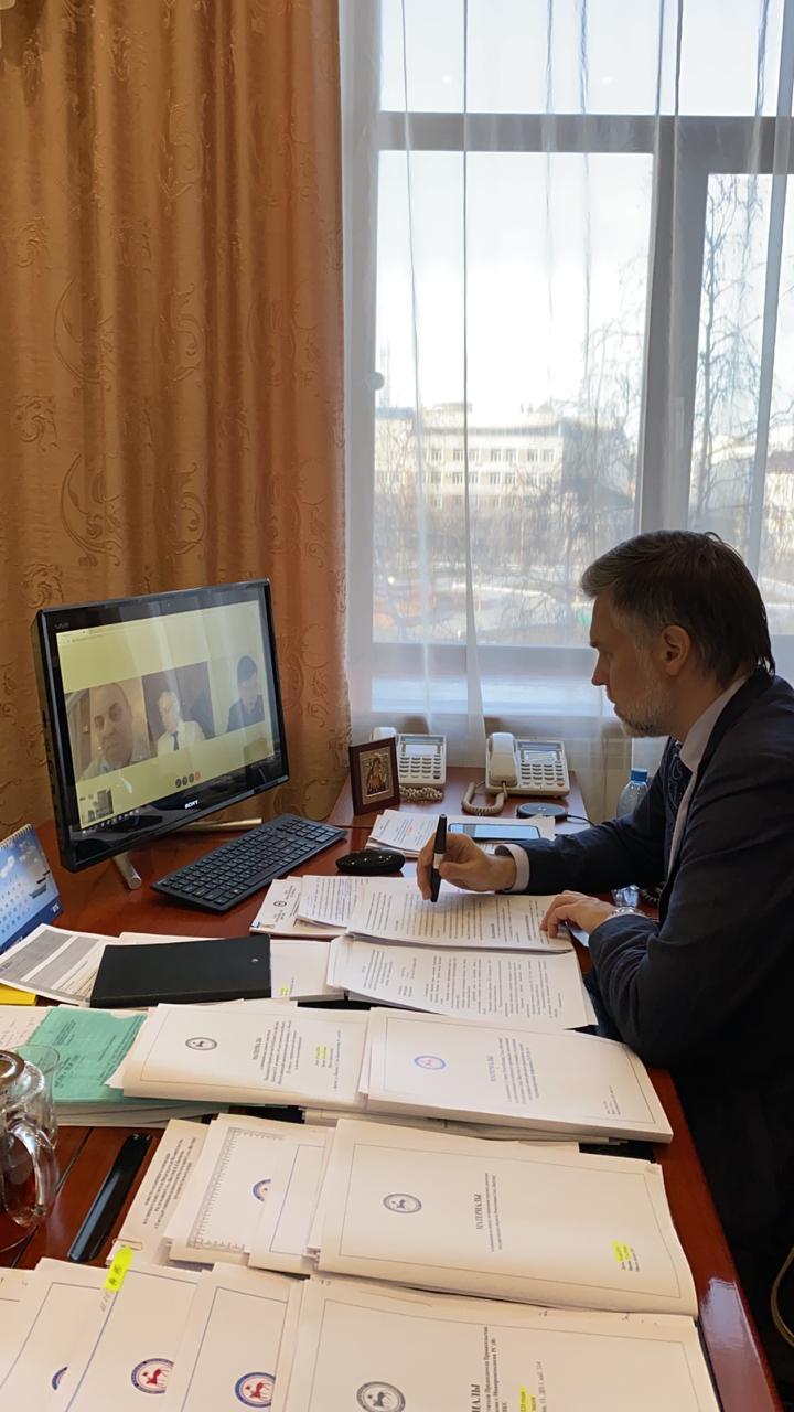 Вопрос завершения строительства жилого дома по улице Кальвица на особом контроле Правительства Якутии