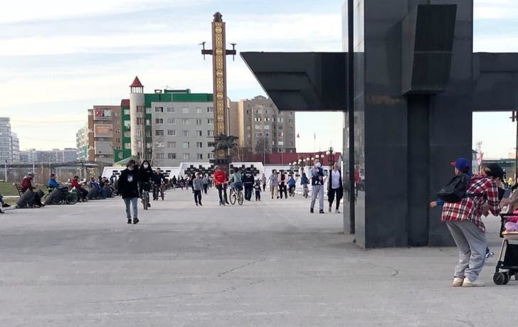 В Якутске выявили более 830 нарушителей режима самоизоляции. В суде массово штрафуют гуляющих граждан