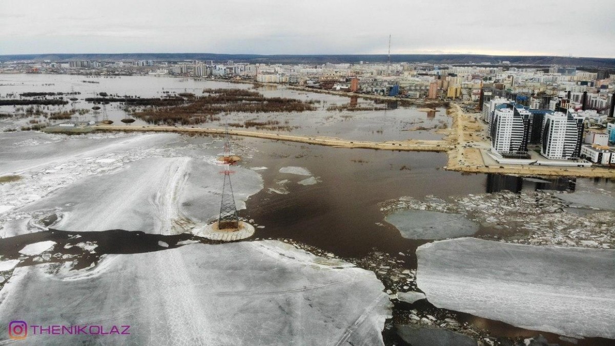 О принимаемых прокурорами мерах по защите населения и территорий в период паводка в  Якутии