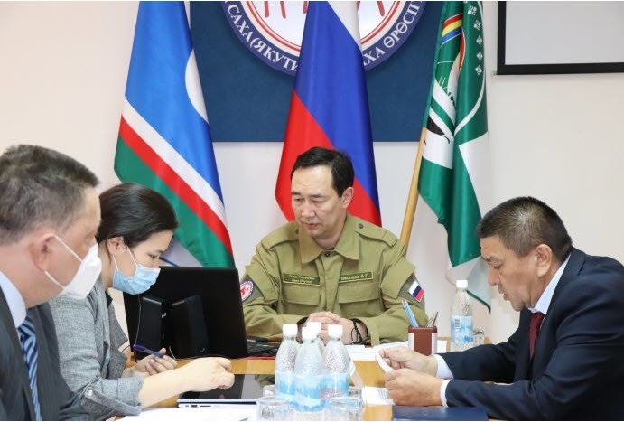 Айсен Николаев озвучил количество заболевших работников  Чаяндинского НГКМ