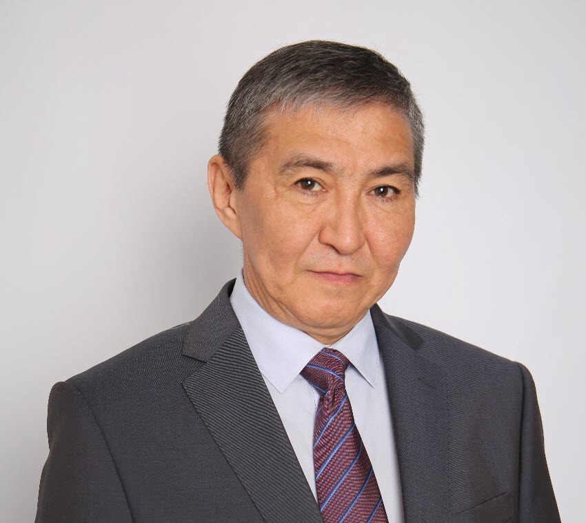 Анатолий Кырджагасов поздравляет с Днем Победы