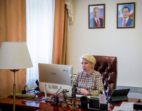 "Большинство заболевших за  сутки в Якутске связано с офтальмологической больницей"