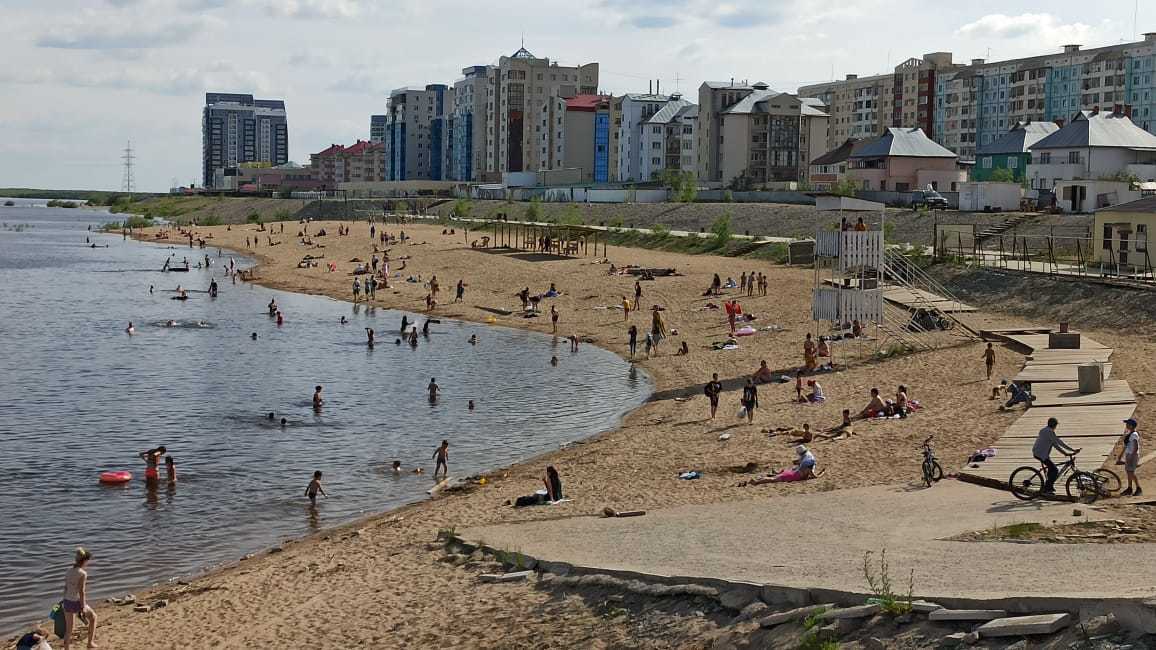 Фотофакт: Закрытый пляж в 202-м микрорайоне в Якутске