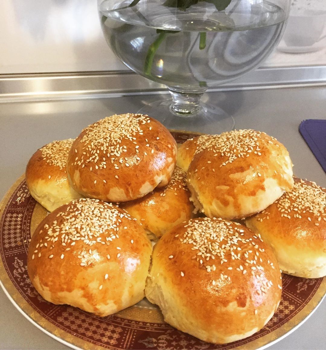 Как приготовить домашний хлеб — рецепт фокаччи от Юлии Высоцкой | #сладкоесолёное №158 (16+)