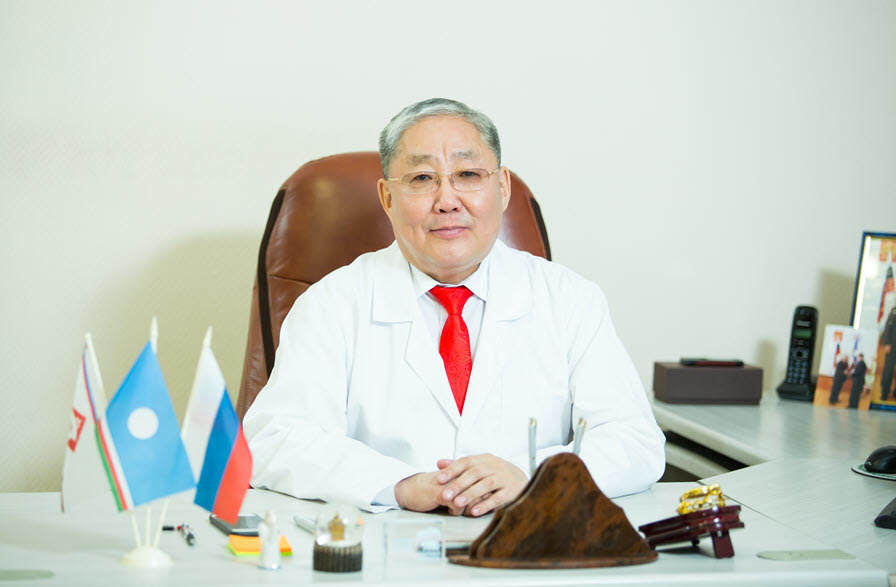 "Здоровье  человека, защита  всего, что так дорого каждому россиянину, наконец, будут записаны в Конституцию", - Николай Васильев