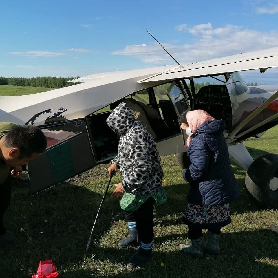 Пожилые  жители вернулись в намское село после лечения коронавируса