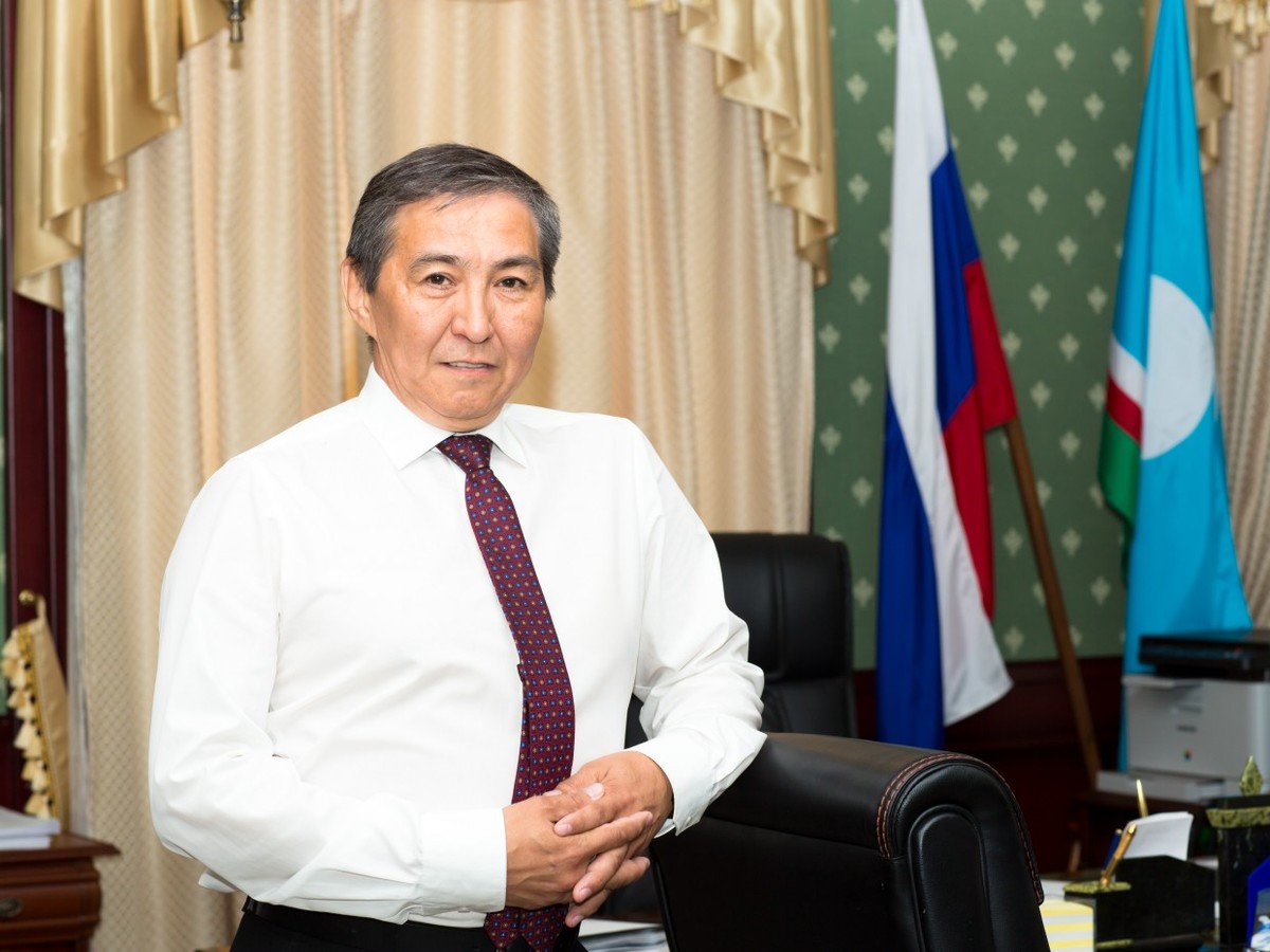 Анатолий Кырджагасов поздравляет с Днем России