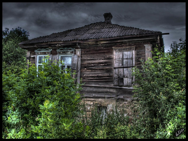 Мистические истории. Летающие  тапки и женщина- сканер